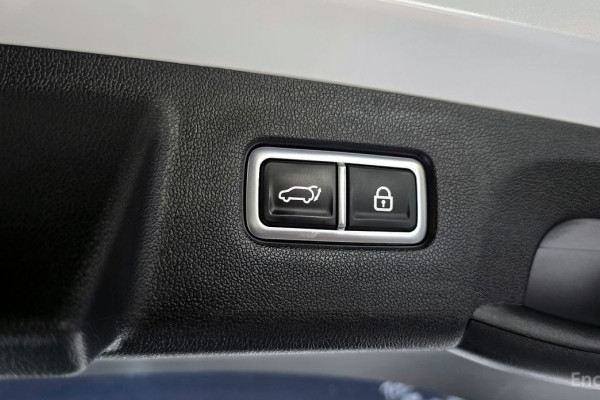 2023 Kia Sorento с пробегом 112 393 км