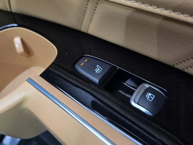 2023 Kia Sorento с пробегом 50 139 км