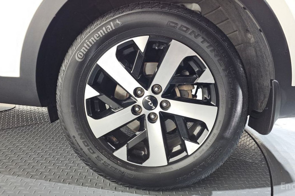 2022 Kia Sorento с пробегом 95 837 км