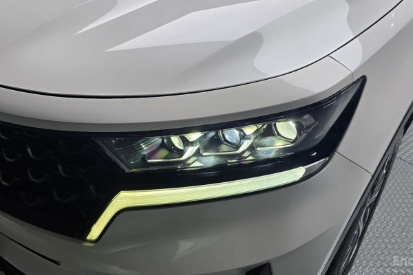 2023 Kia Sorento с пробегом 112 393 км