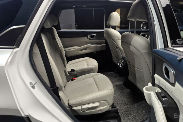 2023 Kia Sorento с пробегом 112 393 км