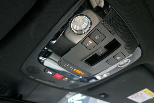 2023 Kia Sorento с пробегом 112 393 км