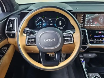 2022 Kia Sorento с пробегом 133 888 км
