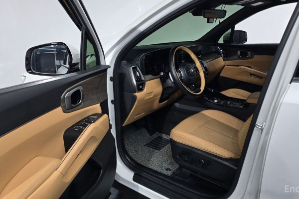 2021 Kia Sorento с пробегом 107 019 км