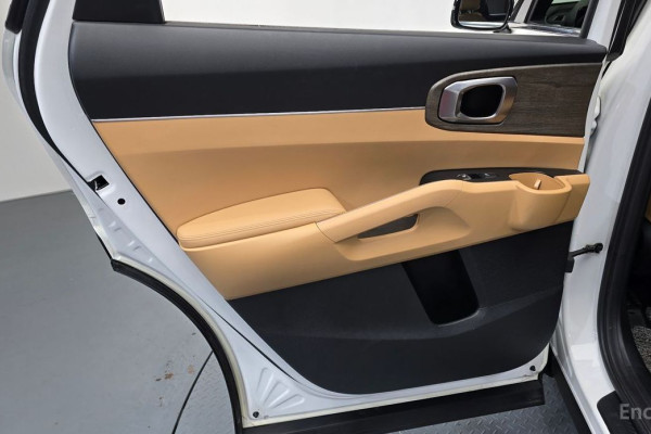 2021 Kia Sorento с пробегом 107 019 км