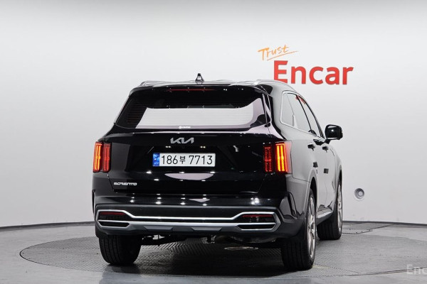 2023 Kia Sorento с пробегом 38 627 км