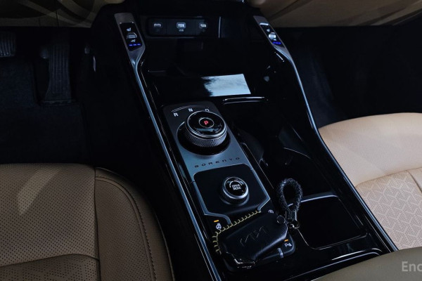 2023 Kia Sorento с пробегом 38 627 км