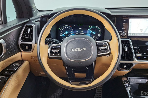 2022 Kia Sorento с пробегом 22 280 км