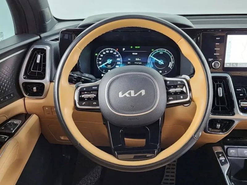 2022 Kia Sorento с пробегом 22 280 км