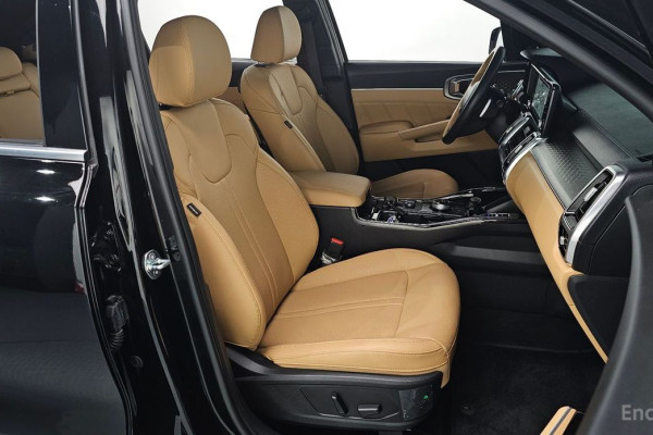 2023 Kia Sorento с пробегом 38 627 км