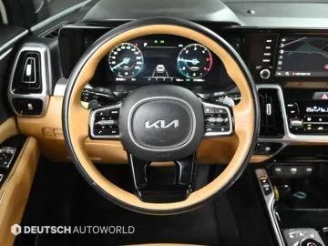 2023 Kia Sorento с пробегом 111 632 км