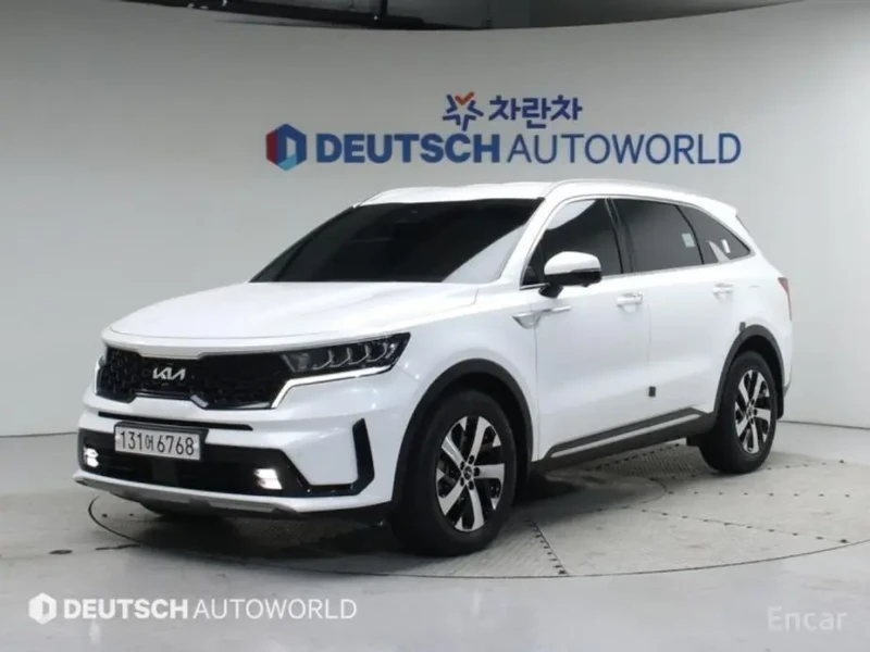 2023 Kia Sorento с пробегом 111 632 км