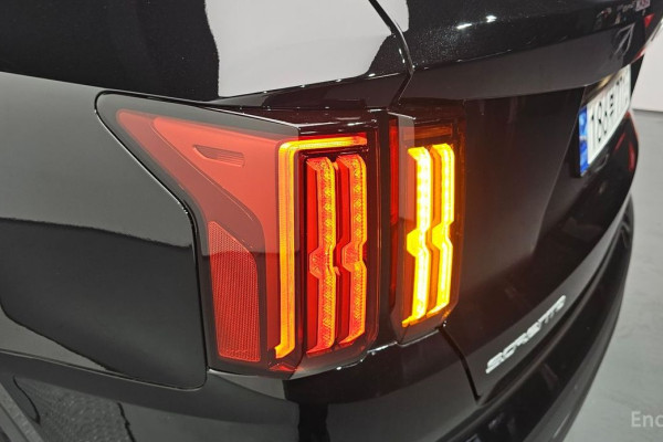 2023 Kia Sorento с пробегом 38 627 км