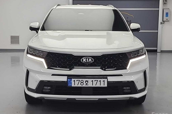 2021 Kia Sorento с пробегом 44 380 км