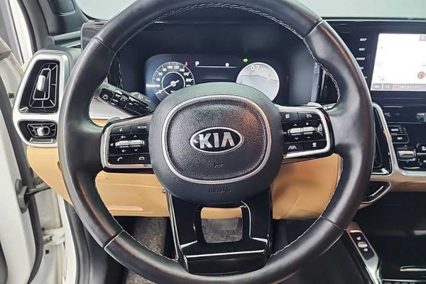 2021 Kia Sorento с пробегом 44 380 км