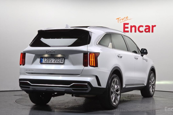 2022 Kia Sorento с пробегом 65 199 км