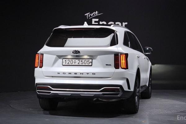 2021 Kia Sorento с пробегом 40 878 км