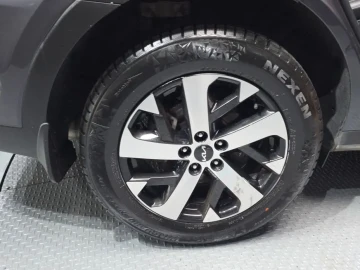 2023 Kia Sorento с пробегом 73 876 км