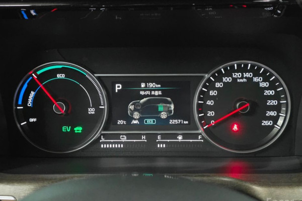 2022 Kia Sorento с пробегом 22 571 км