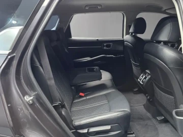 2023 Kia Sorento с пробегом 73 876 км