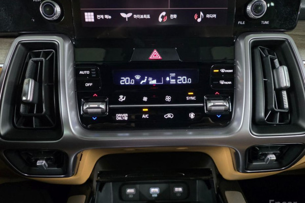 2022 Kia Sorento с пробегом 22 571 км