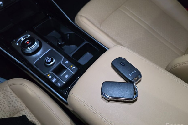 2022 Kia Sorento с пробегом 22 571 км