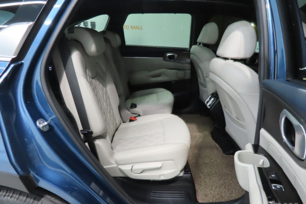 2022 Kia Sorento с пробегом 126 701 км