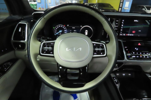 2022 Kia Sorento с пробегом 126 701 км