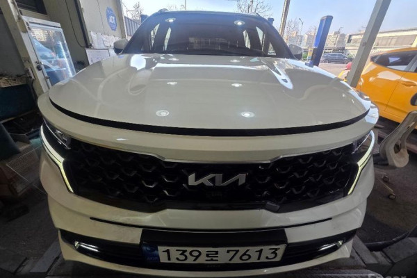 2023 Kia Sorento с пробегом 43 648 км