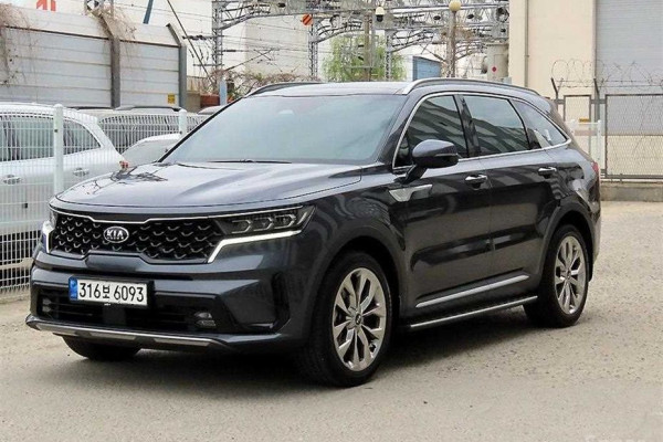 2021 Kia Sorento с пробегом 14 594 км