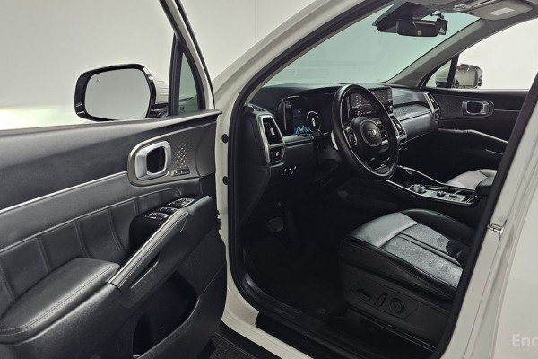 2021 Kia Sorento с пробегом 76 393 км