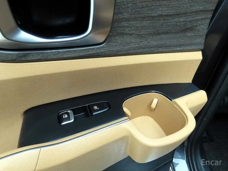 2021 Kia Sorento с пробегом 14 594 км