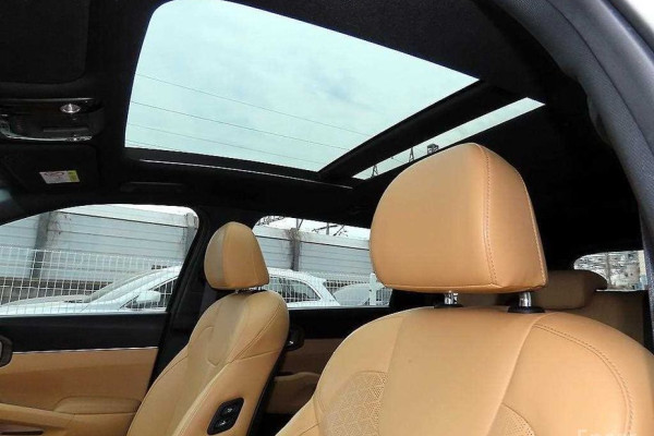 2021 Kia Sorento с пробегом 14 594 км