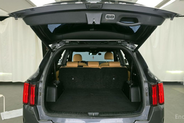 2021 Kia Sorento с пробегом 48 006 км