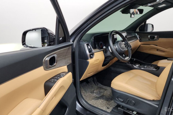 2022 Kia Sorento с пробегом 83 083 км