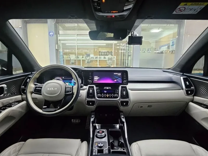 2023 Kia Sorento с пробегом 128 604 км