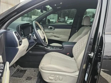 2023 Kia Sorento с пробегом 128 604 км