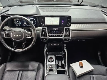 2023 Kia Sorento с пробегом 62 851 км