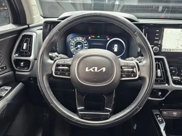 2023 Kia Sorento с пробегом 62 851 км