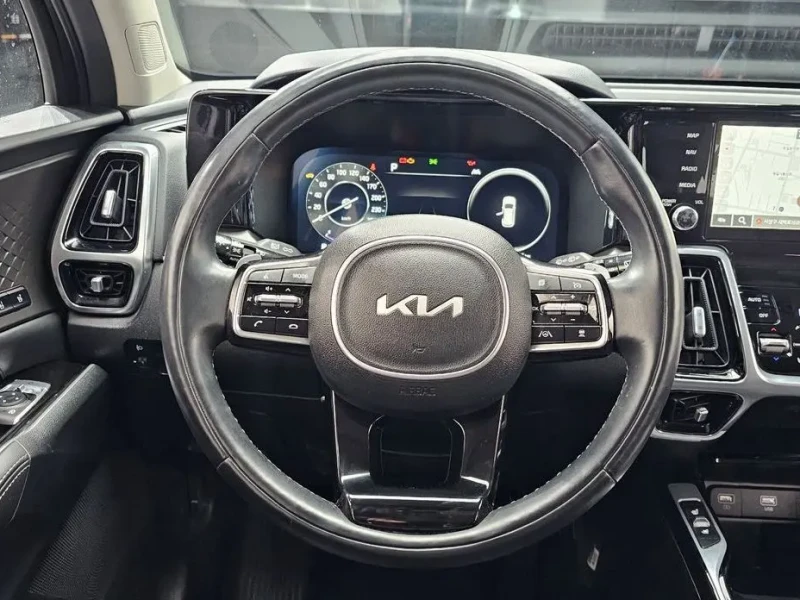 2023 Kia Sorento с пробегом 62 851 км