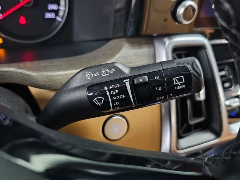 2022 Kia Sorento с пробегом 84 640 км