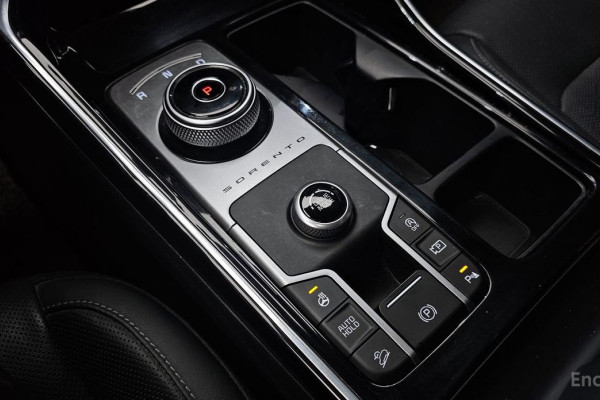 2020 Kia Sorento с пробегом 99 296 км