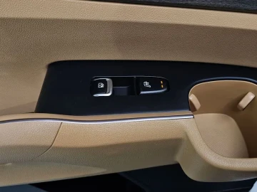2022 Kia Sorento с пробегом 84 640 км