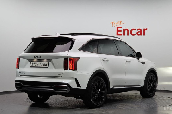 2022 Kia Sorento с пробегом 72 913 км