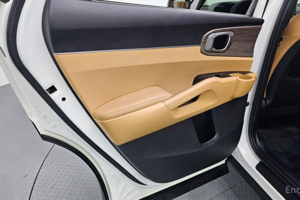 2022 Kia Sorento с пробегом 84 640 км