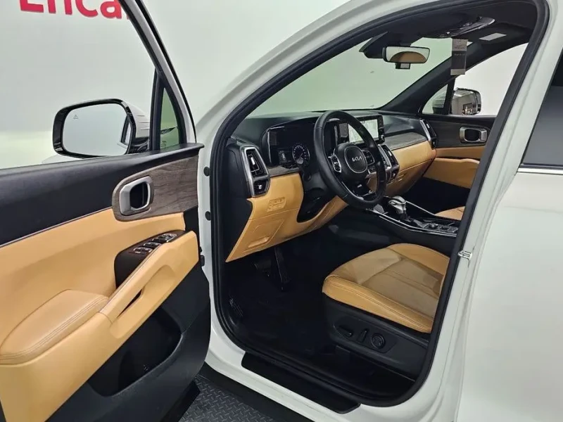 2022 Kia Sorento с пробегом 84 640 км