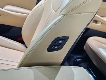 2022 Kia Sorento с пробегом 84 640 км