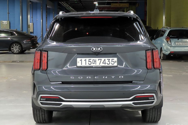 2020 Kia Sorento с пробегом 81 020 км