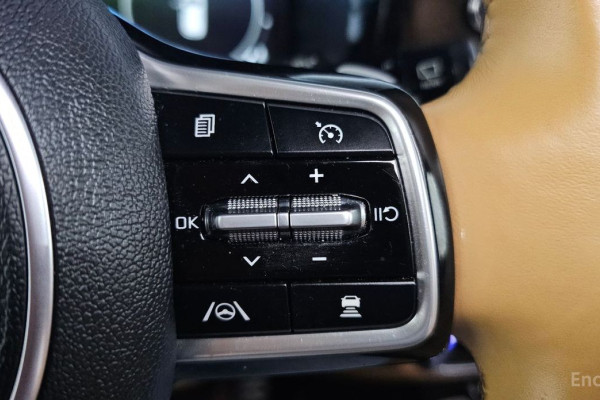 2022 Kia Sorento с пробегом 72 913 км