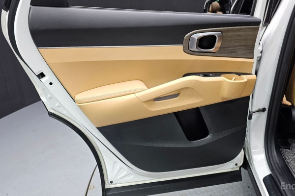 2022 Kia Sorento с пробегом 49 801 км